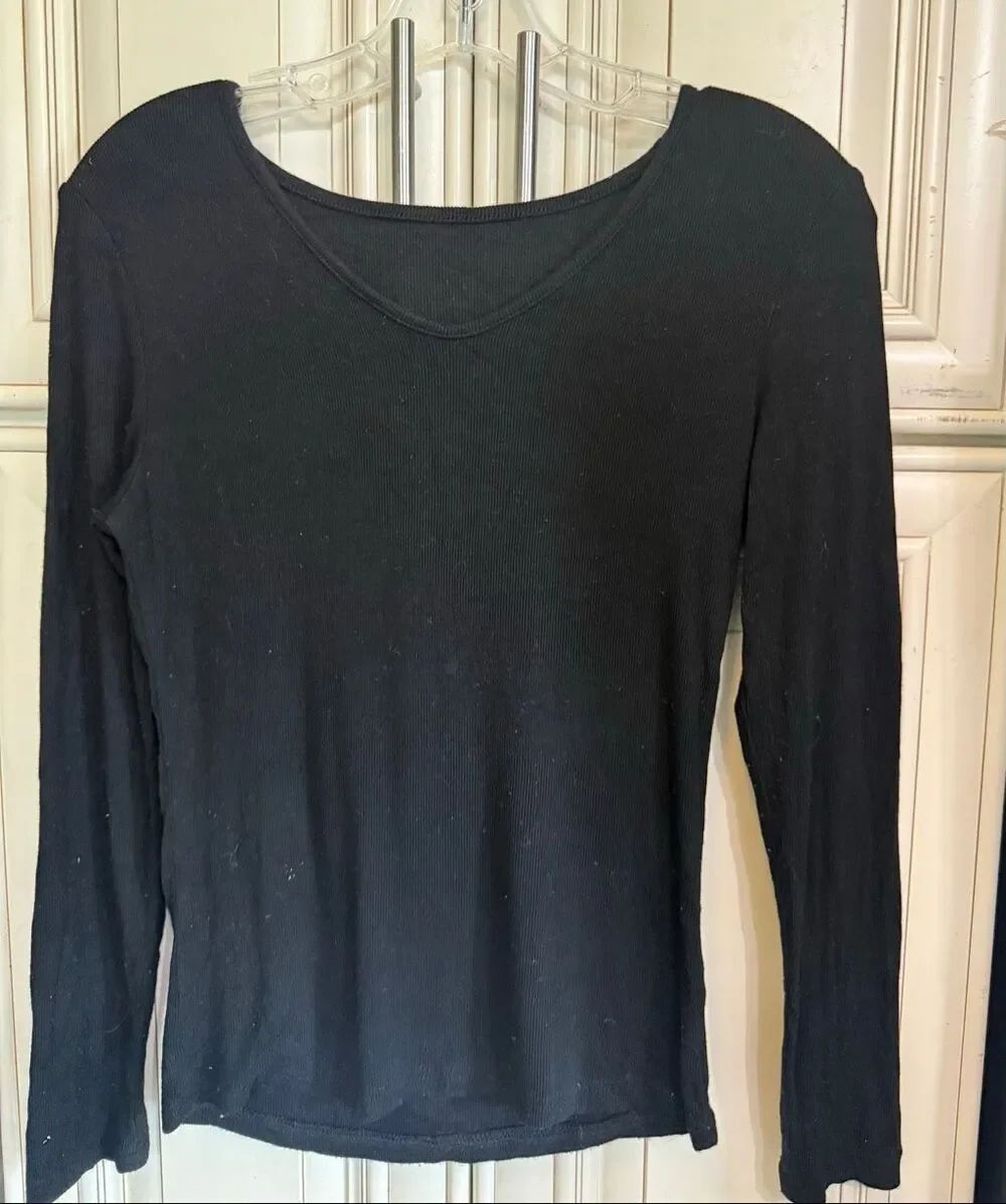 Women's Ribbed Knit V-Neck Slim Fit Long Sleeve T-Shirt Black Size Medium